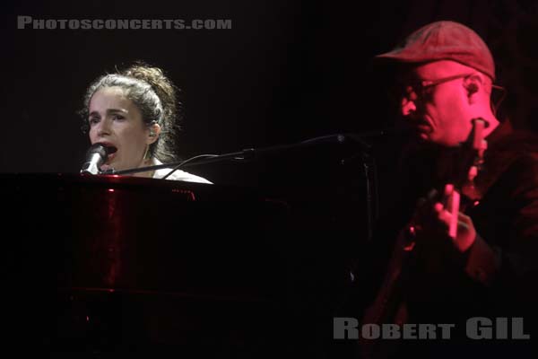 YAEL NAIM - 2016-07-21 - PARIS - Parvis de l'Hotel de Ville - Yael Naim